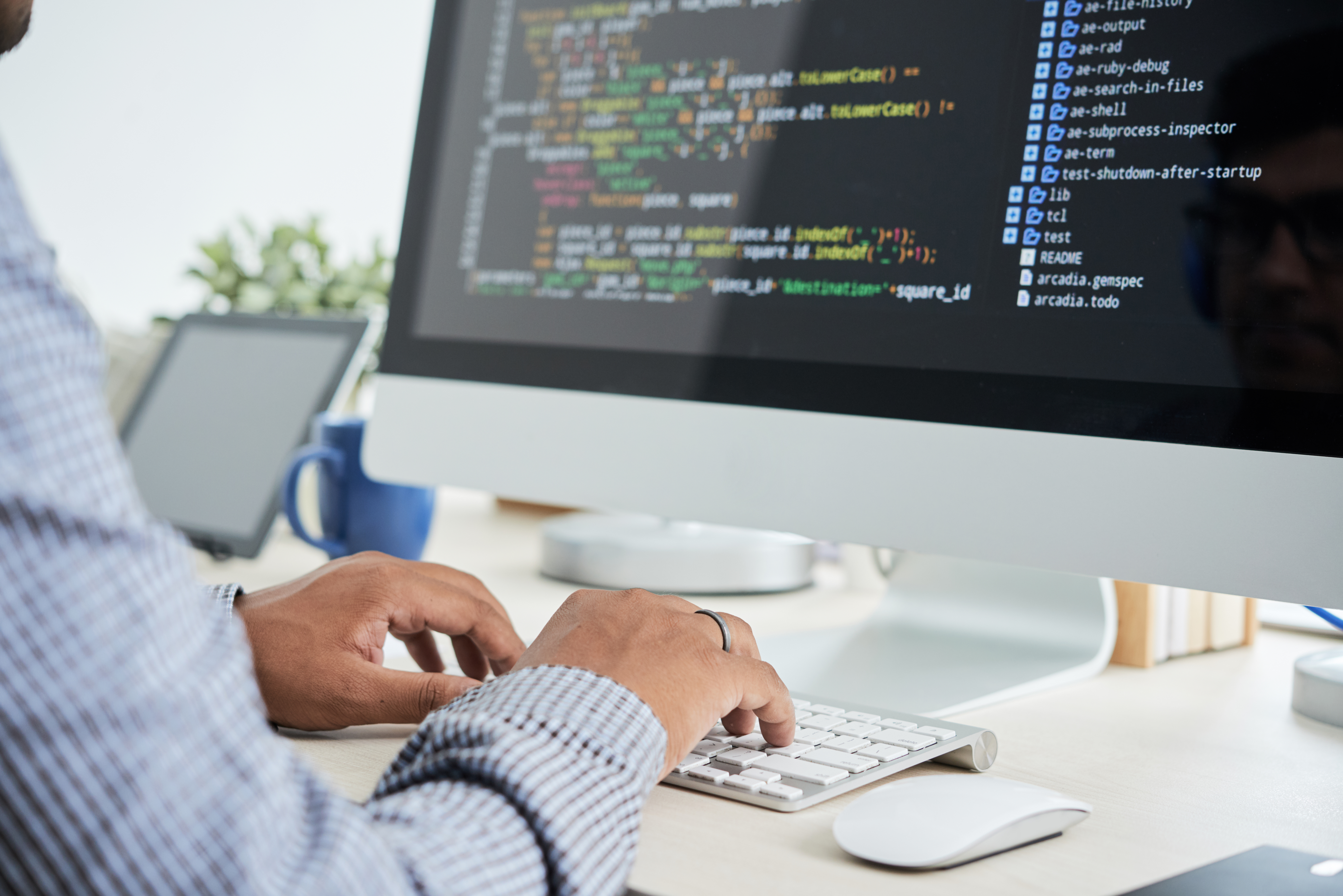 bisnis-online-pembuat-website